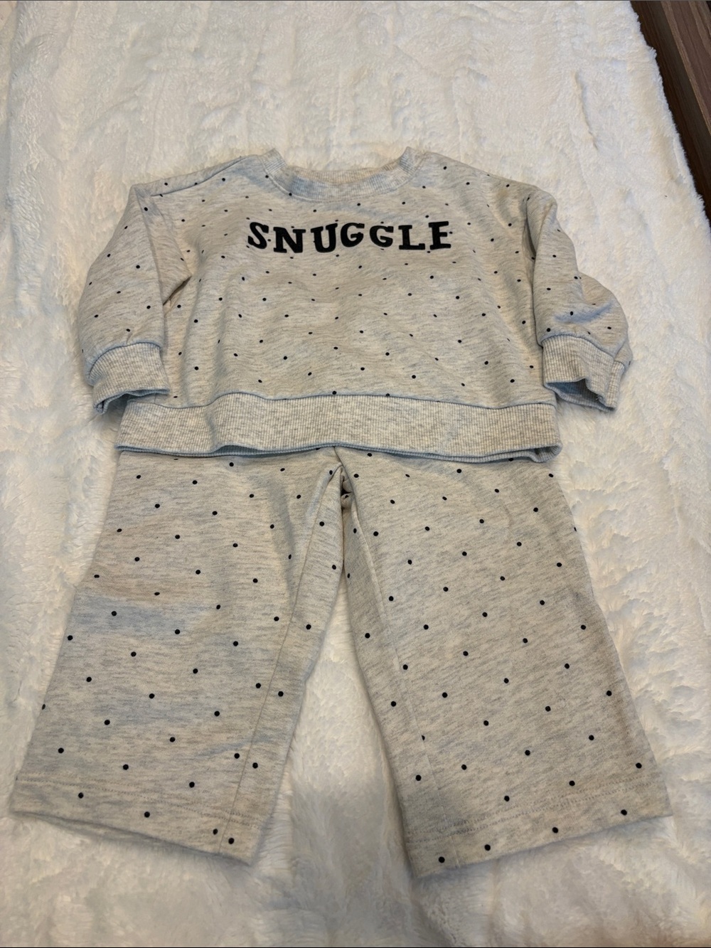 Carter's Light Gray Polka Dot 'Snuggle' tracksuit set 12 months ago
